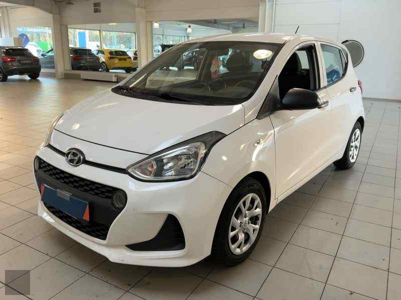 Slika vozila HYUNDAI i10