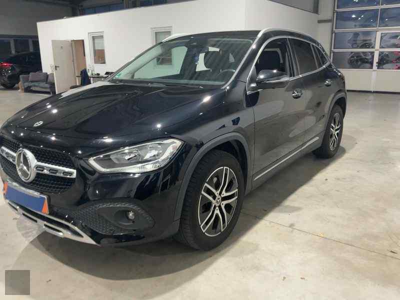 Slika vozila MERCEDES-BENZ GLA-Class