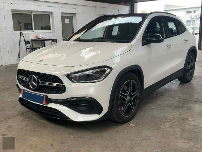 Slika vozila MERCEDES-BENZ GLA-Class