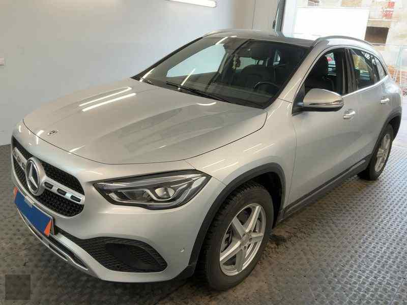 Slika vozila MERCEDES-BENZ GLA-Class