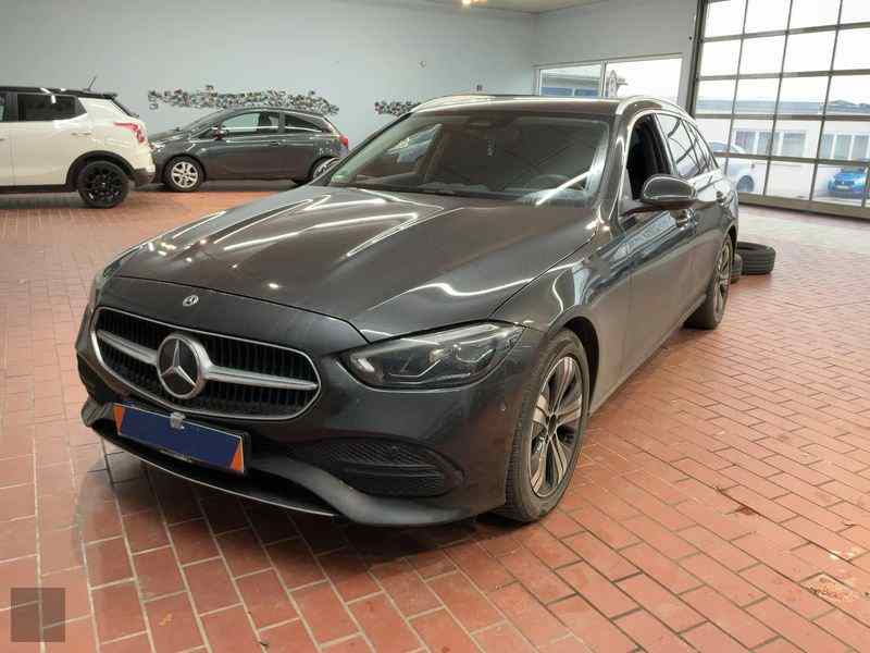 Slika vozila MERCEDES-BENZ C-Class