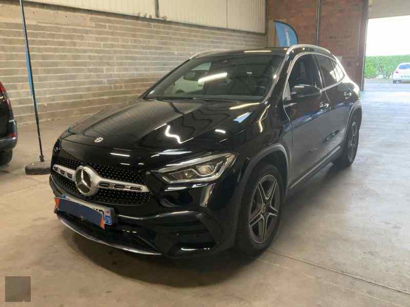 Slika vozila MERCEDES-BENZ GLA-Class
