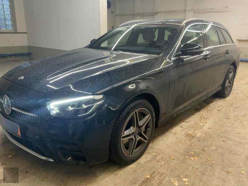 Slika vozila MERCEDES-BENZ E-Class