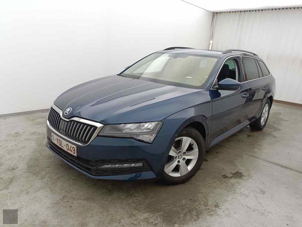 Slika vozila &Scaron;KODA Superb