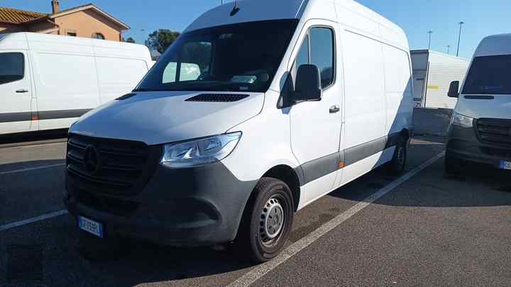 Slika vozila MERCEDES-BENZ T-Class