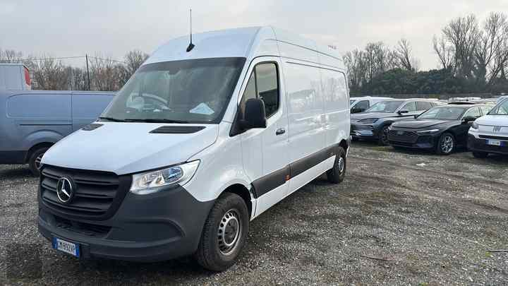 Slika vozila MERCEDES-BENZ T-Class