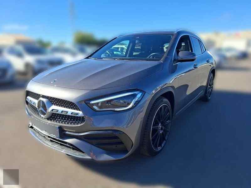 Slika vozila MERCEDES-BENZ GLA-Class