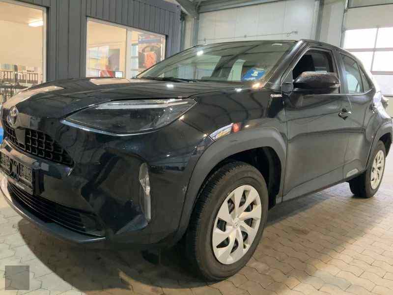 Slika vozila TOYOTA Yaris Cross