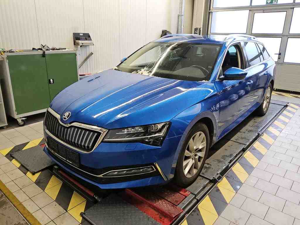 Slika vozila &Scaron;KODA Superb