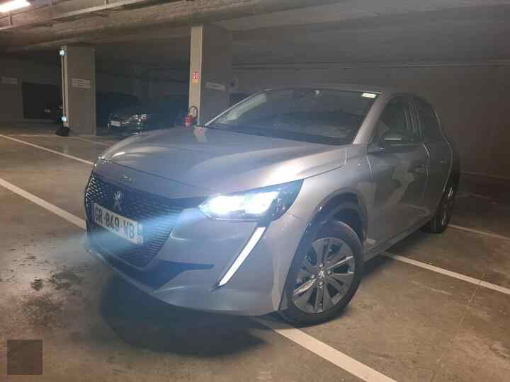 Slika vozila PEUGEOT 208