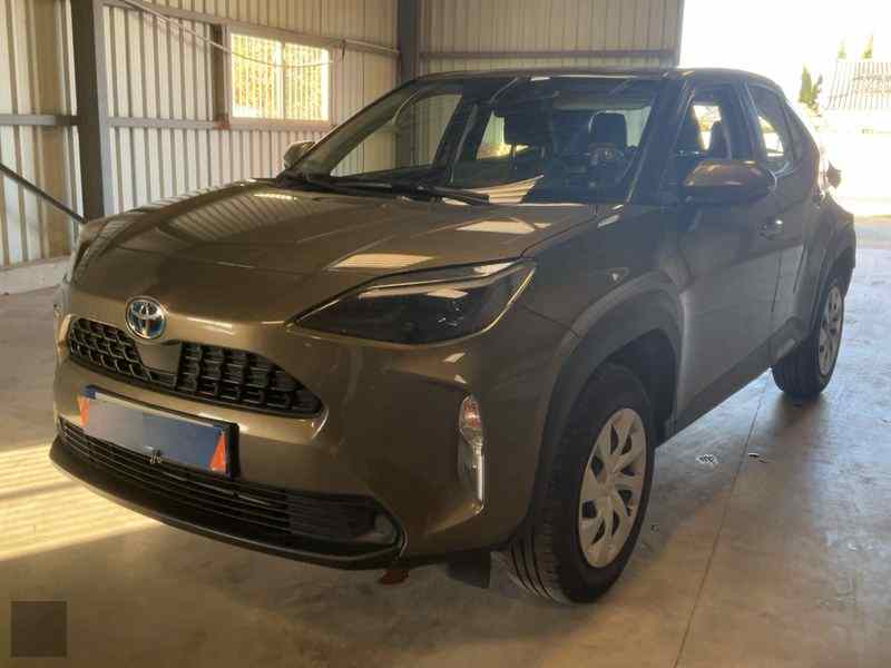 Slika vozila TOYOTA Yaris Cross