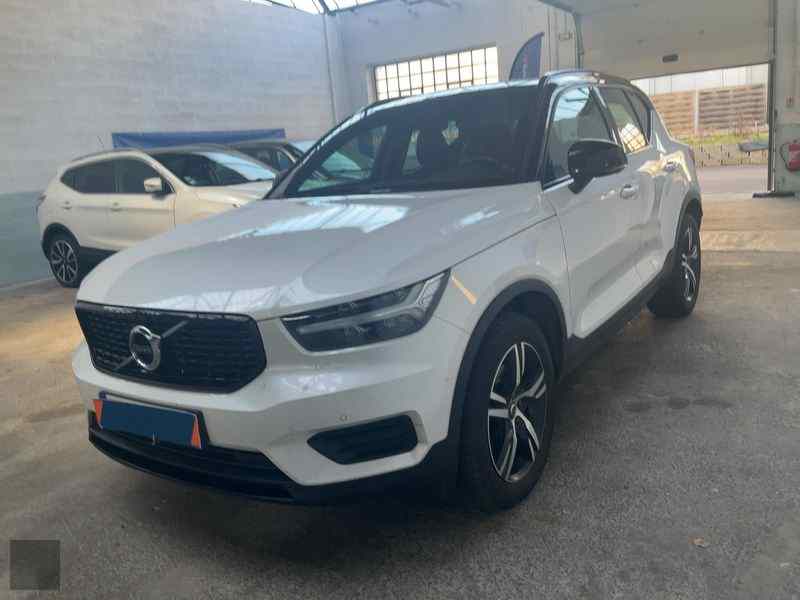 Slika vozila VOLVO C40