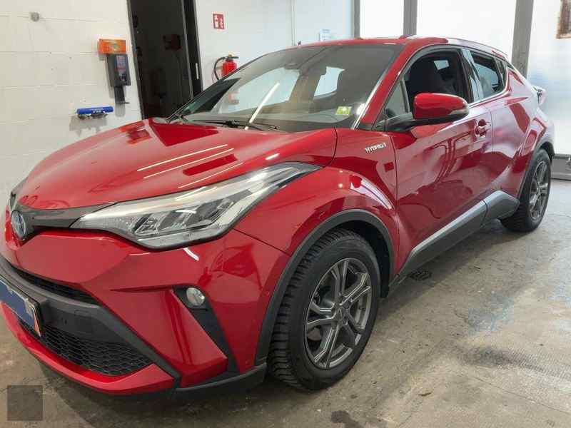 Slika vozila TOYOTA C-HR