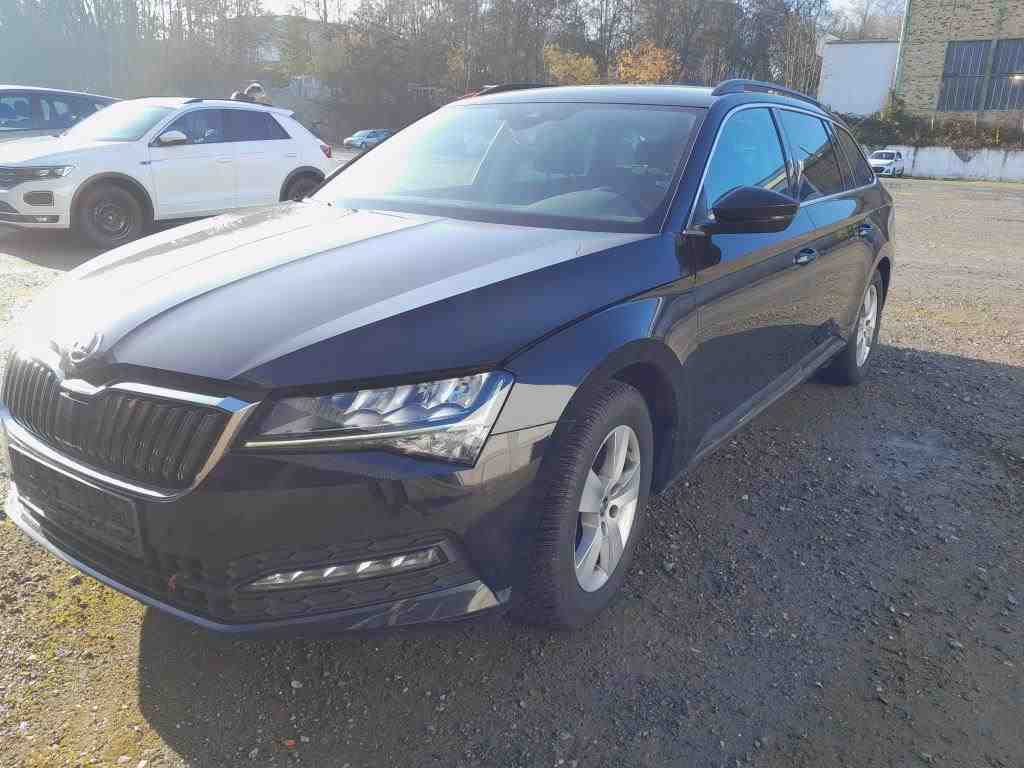 Slika vozila &Scaron;KODA Superb