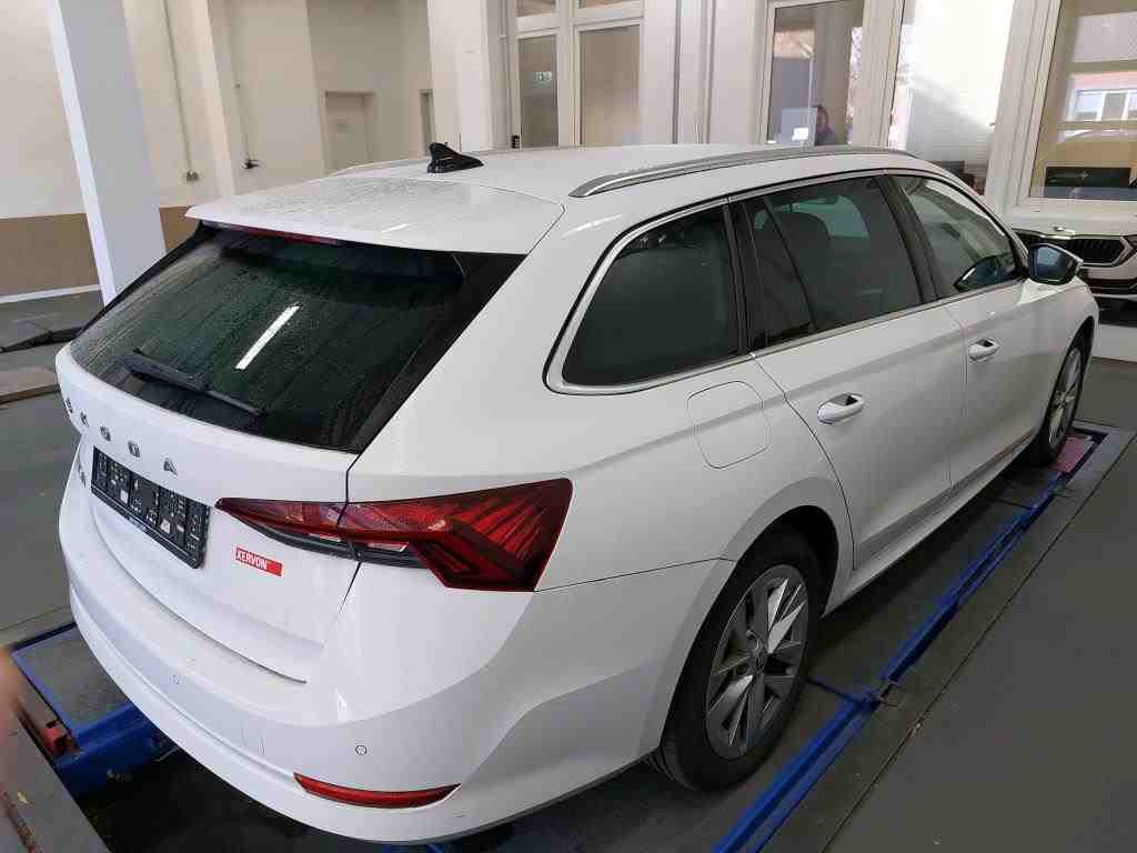 Slika vozila &Scaron;KODA Octavia