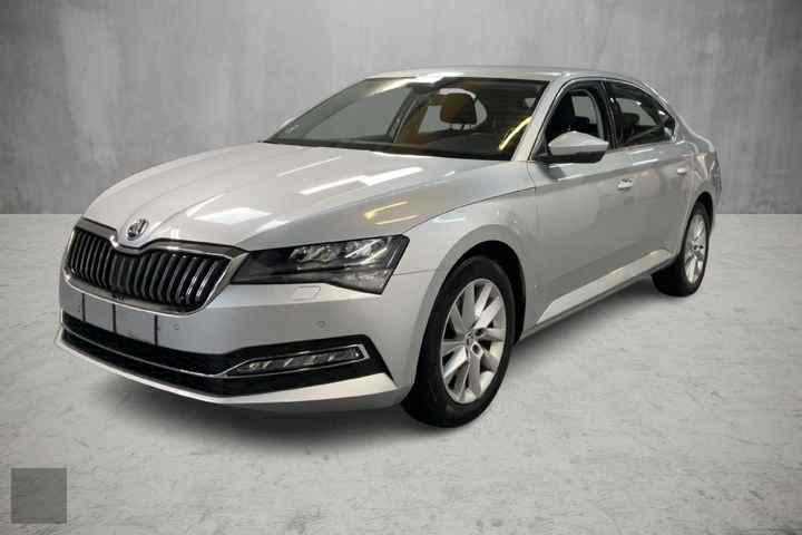 Slika vozila &Scaron;KODA Superb