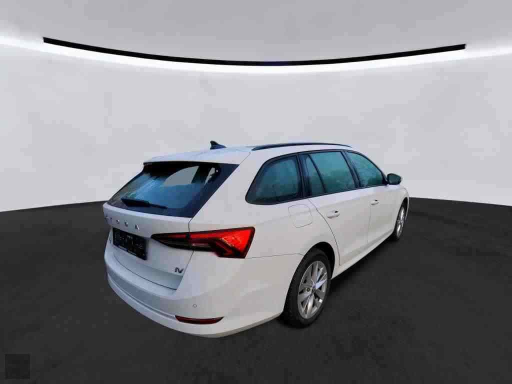 Slika vozila &Scaron;KODA Octavia