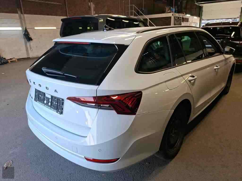 Slika vozila &Scaron;KODA Octavia