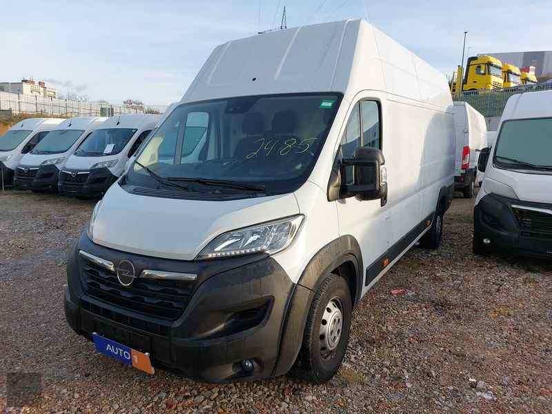Car image OPEL Movano