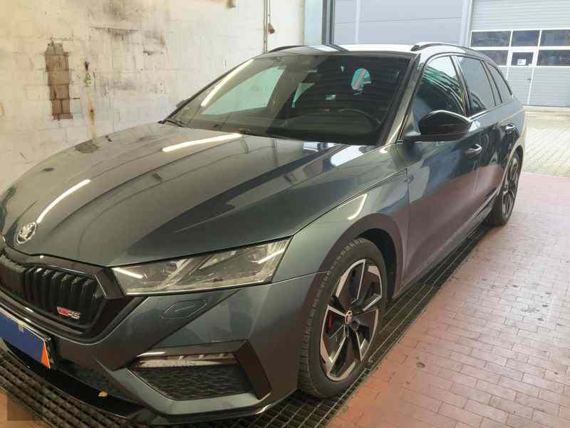 Slika vozila &Scaron;KODA Octavia