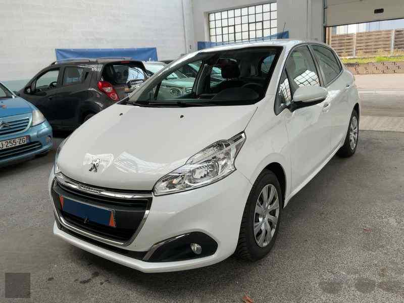 Slika vozila PEUGEOT 208