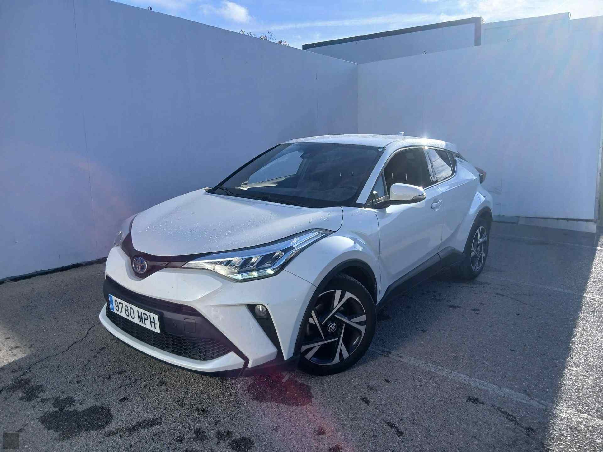 Slika vozila TOYOTA C-HR