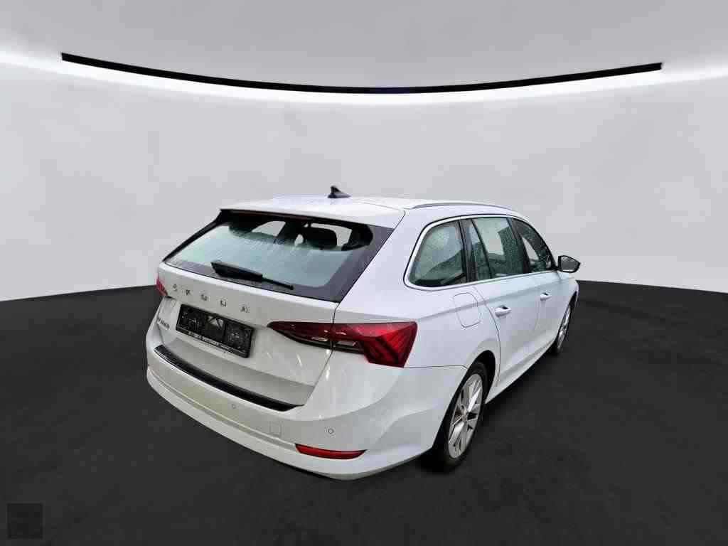 Slika vozila &Scaron;KODA Octavia