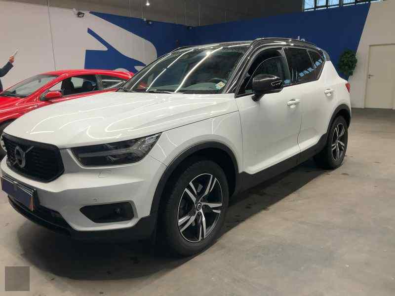 Slika vozila VOLVO C40