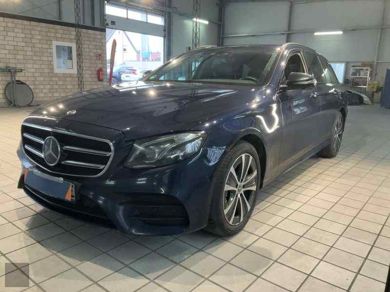 Slika vozila MERCEDES-BENZ E-Class