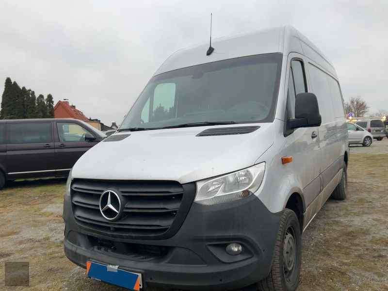 Slika vozila MERCEDES-BENZ T-Class