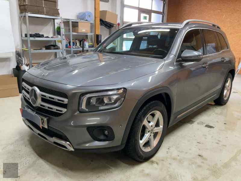 Slika vozila MERCEDES-BENZ GLB-Class