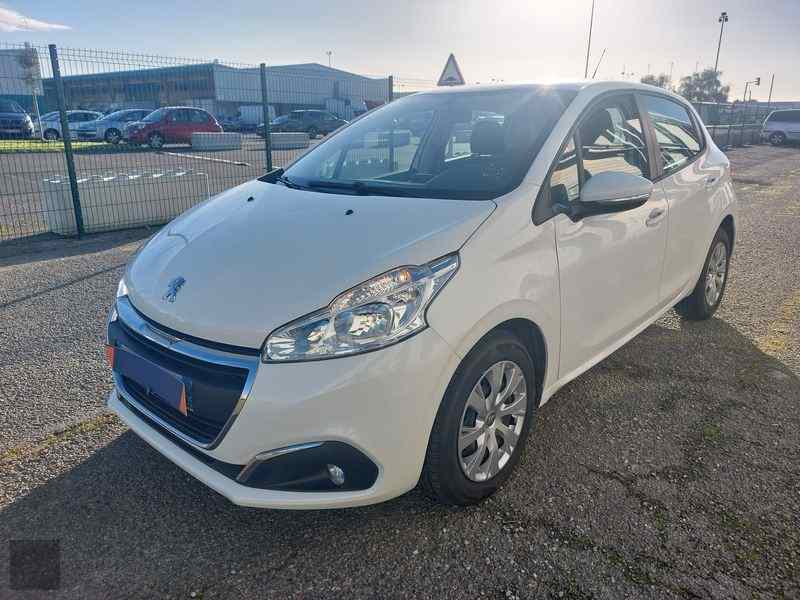 Slika vozila PEUGEOT 208