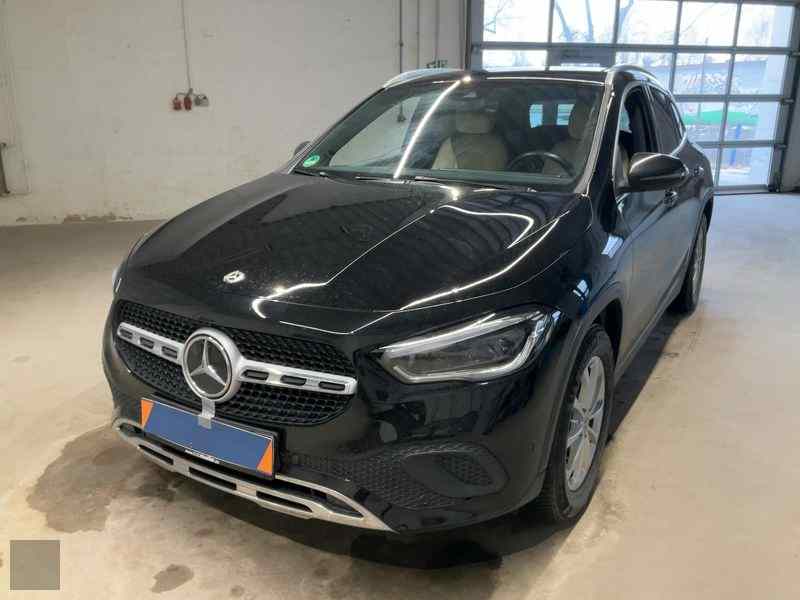 Slika vozila MERCEDES-BENZ GLA-Class