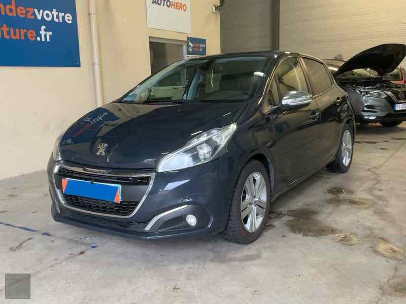 Slika vozila PEUGEOT 208