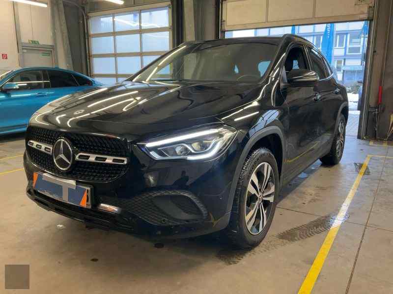 Slika vozila MERCEDES-BENZ GLA-Class