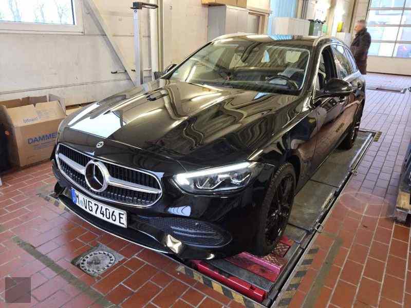 Slika vozila MERCEDES-BENZ C-Class