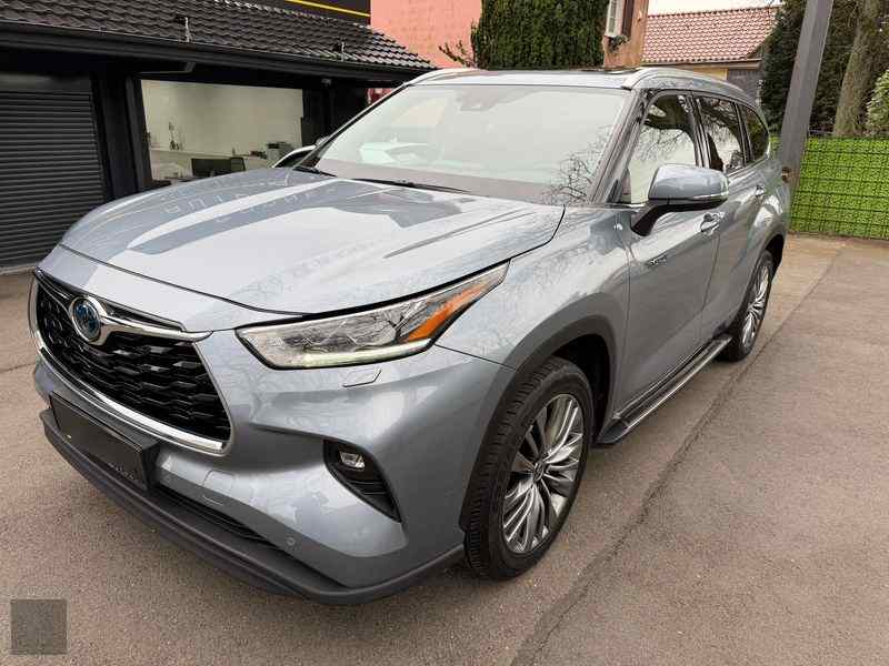 Slika vozila TOYOTA Highlander