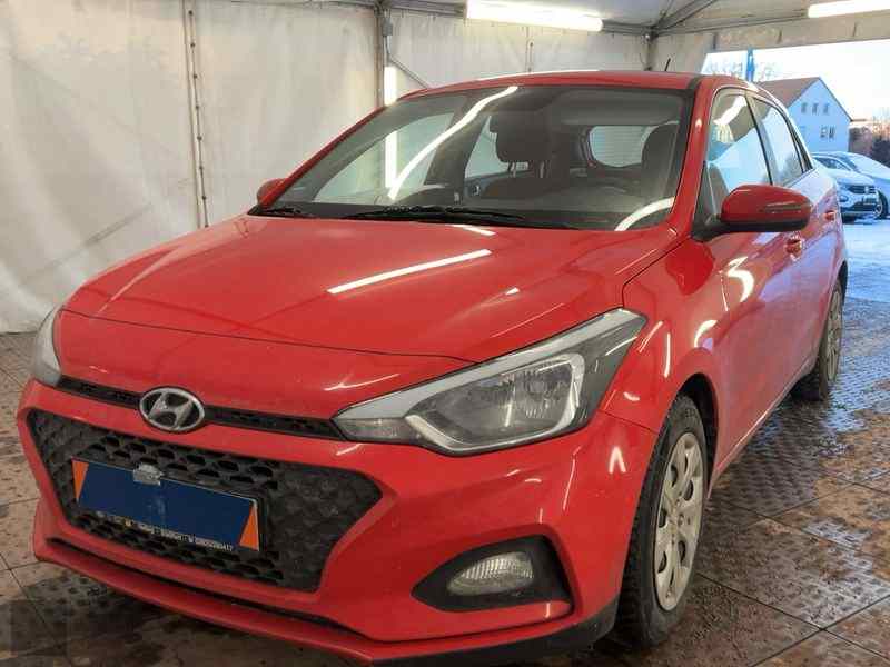 Slika vozila HYUNDAI i20