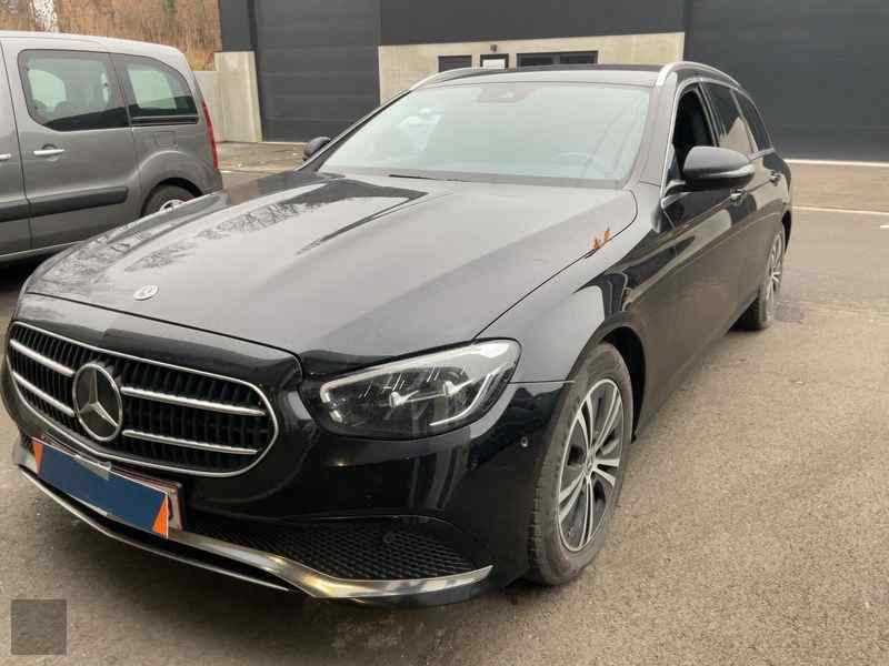 Slika vozila MERCEDES-BENZ E-Class