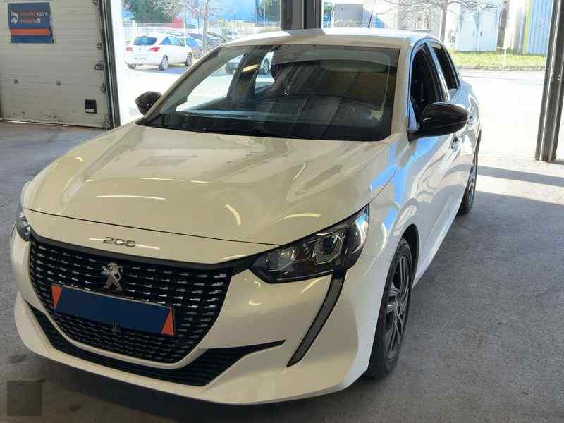 Slika vozila PEUGEOT 208