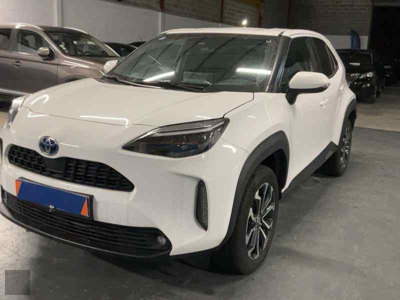 Slika vozila TOYOTA Yaris Cross