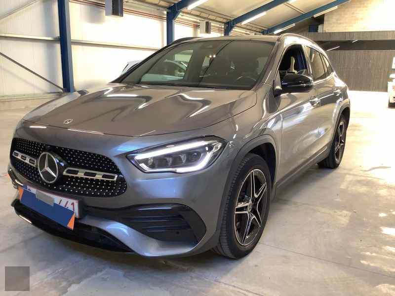 Slika vozila MERCEDES-BENZ GLA-Class