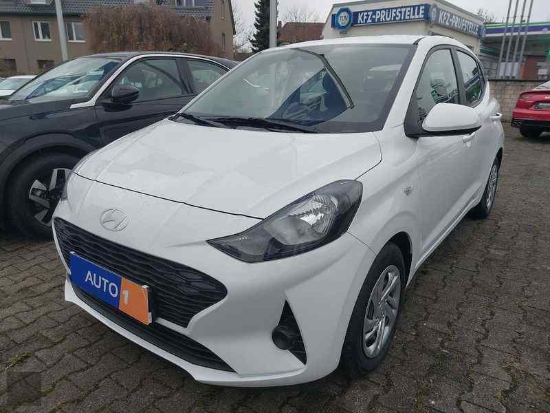 Slika vozila HYUNDAI i10