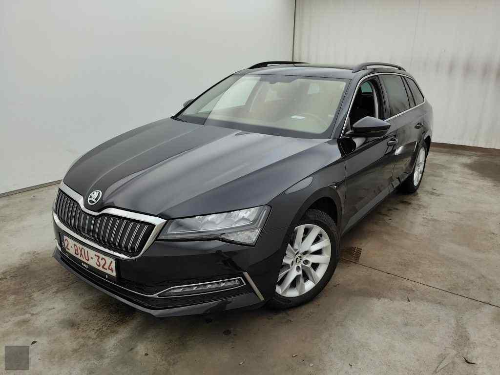 Slika vozila &Scaron;KODA Superb