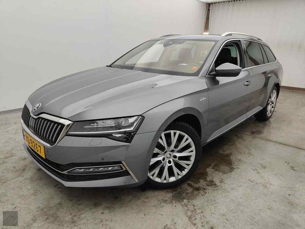 Slika vozila &Scaron;KODA Superb