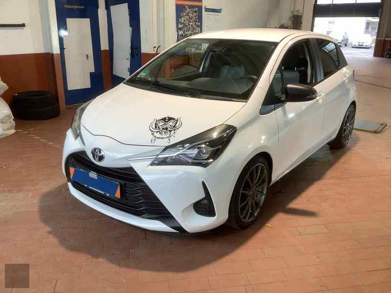 Slika vozila TOYOTA Yaris