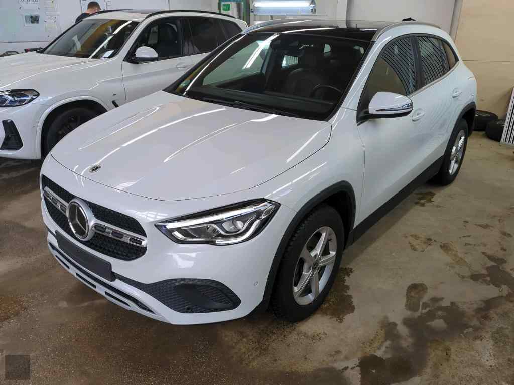 Slika vozila MERCEDES-BENZ GLA-Class
