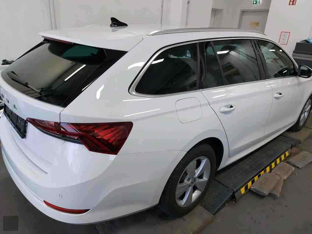 Slika vozila &Scaron;KODA Octavia