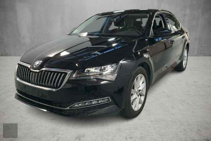 Slika vozila &Scaron;KODA Superb