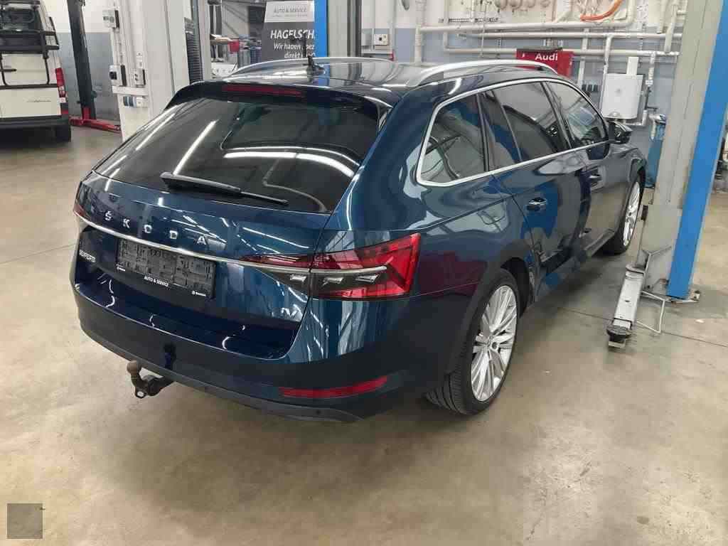 Slika vozila &Scaron;KODA Superb